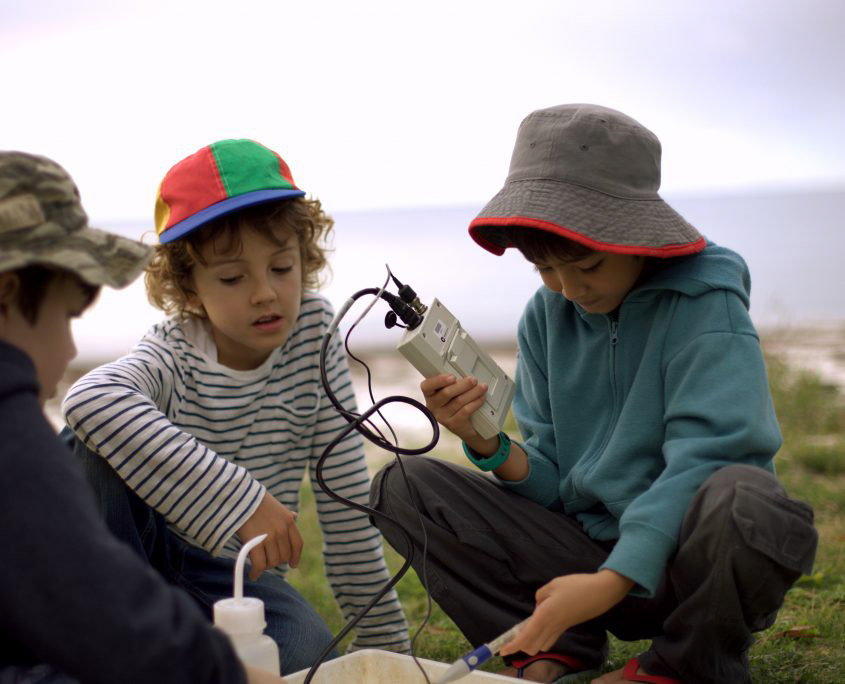 science class at school camp - Lance Holt Community School Fremantle